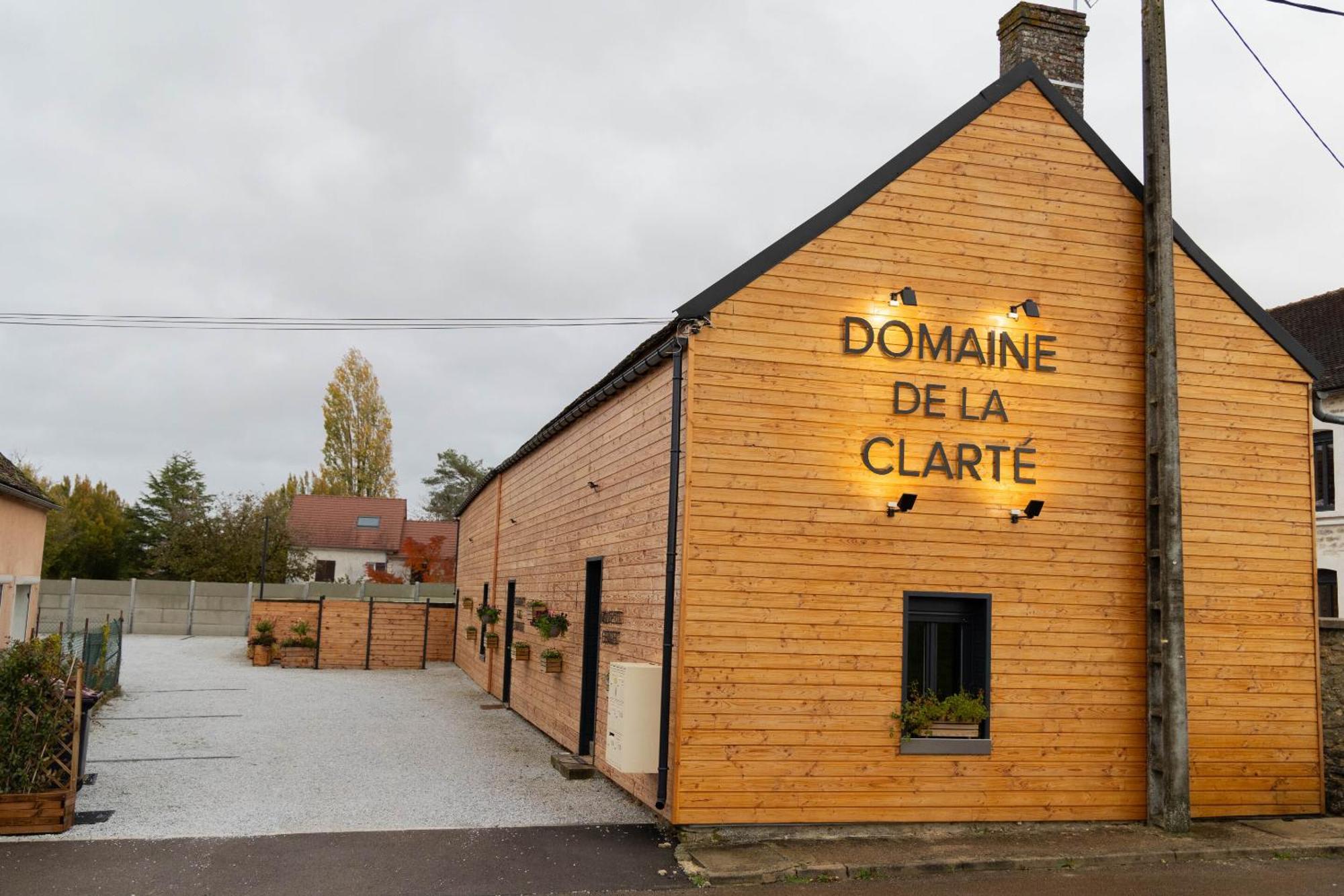 Вилла Le Domaine De La Clarte Auxerre - Venoy Экстерьер фото